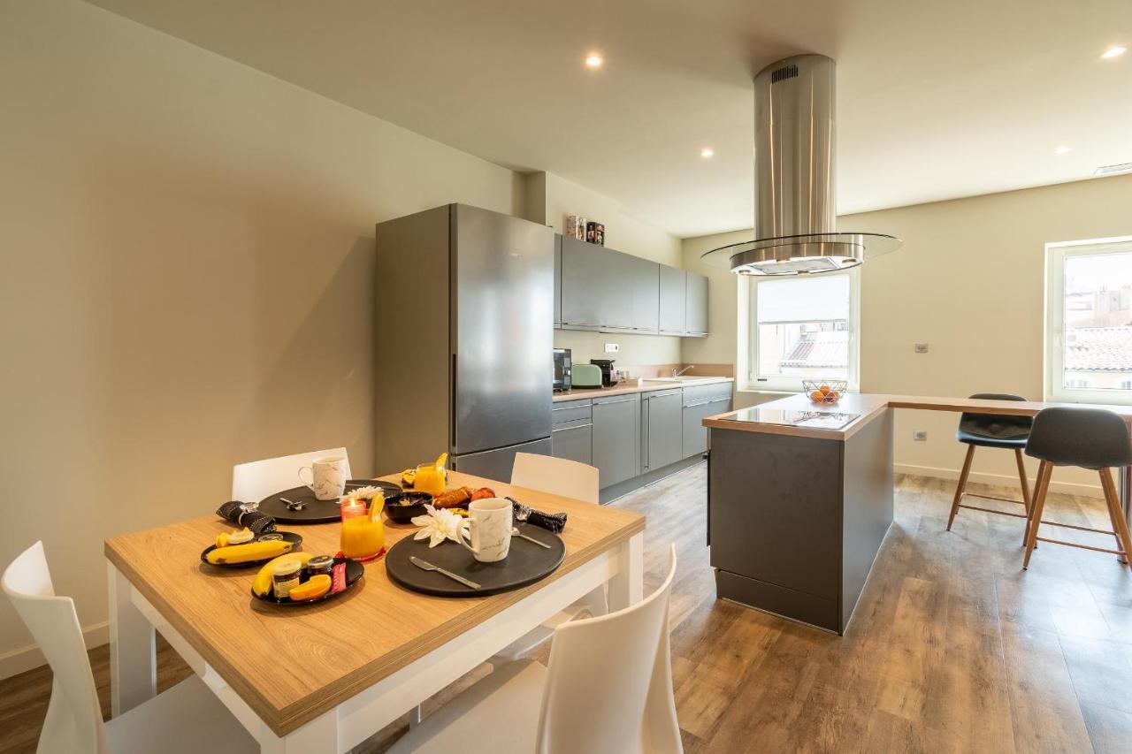 Apartment Standing Vieux Port 110 M2,